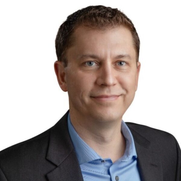 Kevin H&mdash;  Fractional Integrator, Infinite Systems